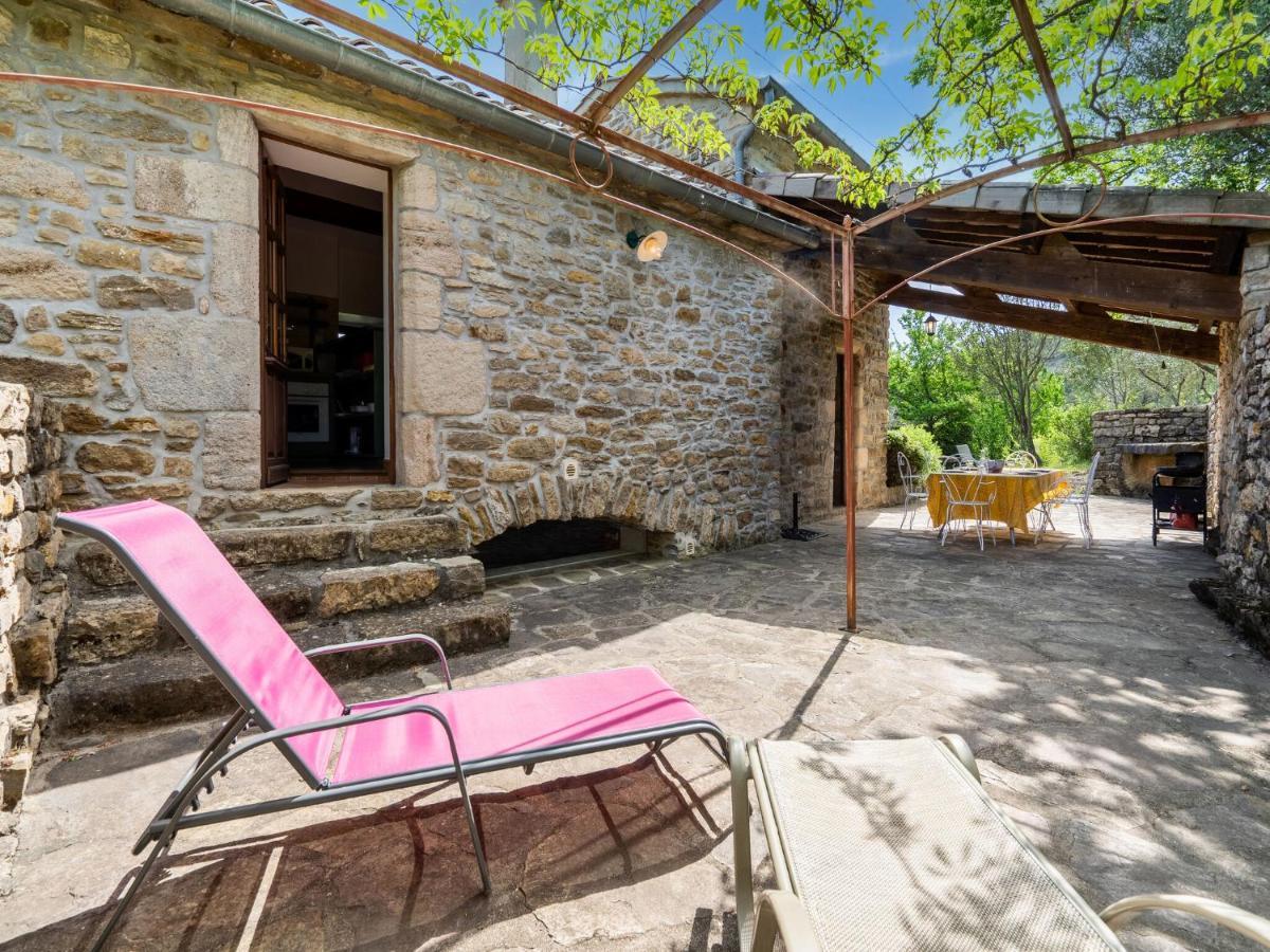 Classy Holiday Home In Les Vans With Pool Chambonas Exterior foto
