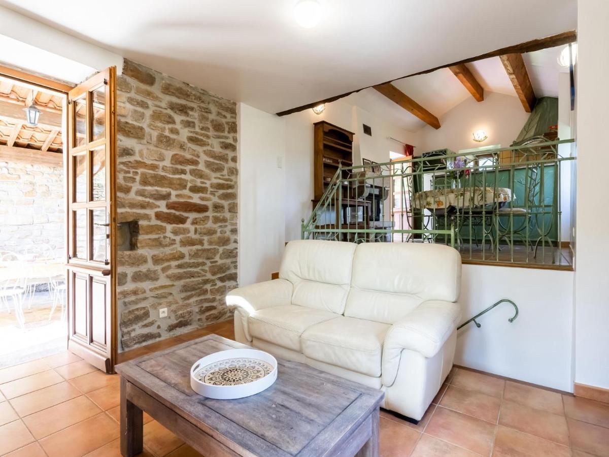 Classy Holiday Home In Les Vans With Pool Chambonas Exterior foto